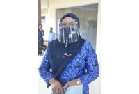 Kadis Kesehatan, Sutriyani Lumula SST., M.Kes. foto : Trilogis