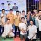 Foto bersama Wakil Bupati Kabupaten Boalemo, Lahmudin Hambali bersama KNPI Boalemo dan Pemuda.(ArifIyabu).