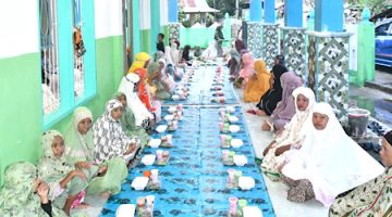 Gencarkan Semangat Berbagi, Rusli Habibie Tebar Ribuan Paket Buka Puasa di Boalemo