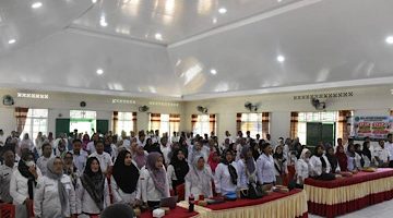 Buka Sosialisasi Validasi Data Bantuan Sarana Keterampilan Menulis, Bupati Rum Pagau dan Kadisdikbud Ahman Sarman Wanti-Wanti Dampak Negatif Gadget pada Anak